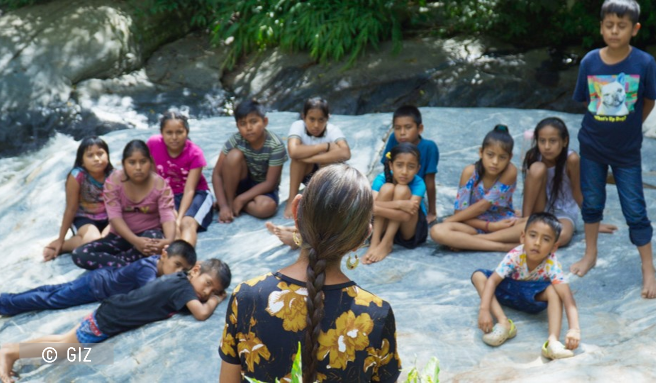 Estrategia de educación ambiental