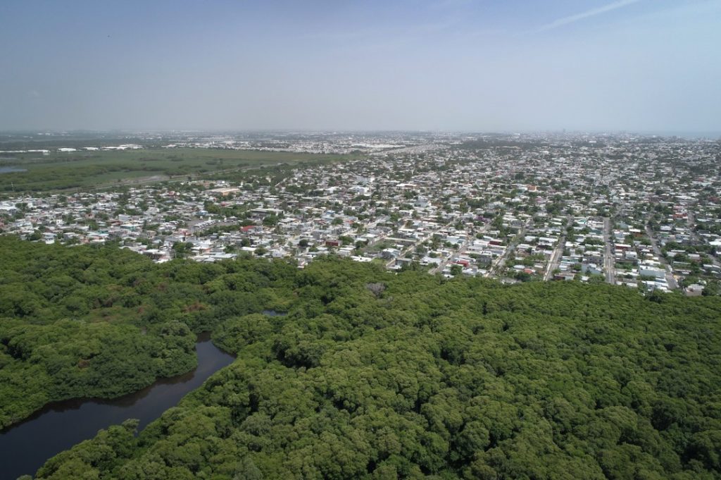 Expansión urbana en Boca del Río.